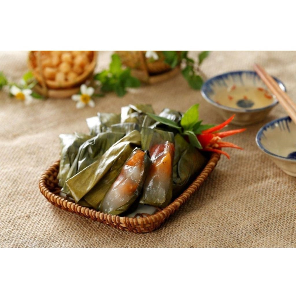 Bánh Lọc Tôm Thịt Chín | Steamed Tapioca Dumplings with Pork & Shrimp 10pcs