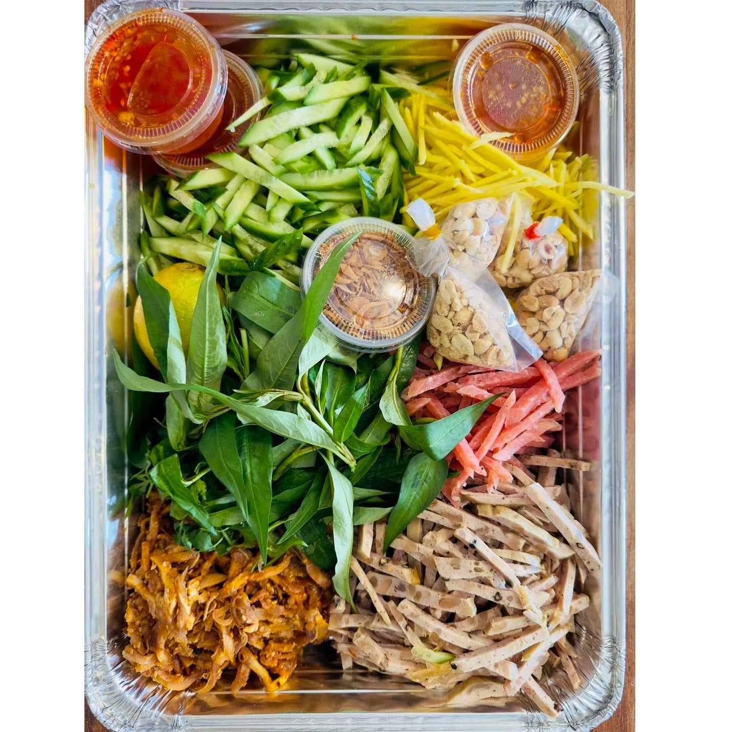 Gỏi Nem Chả Tré