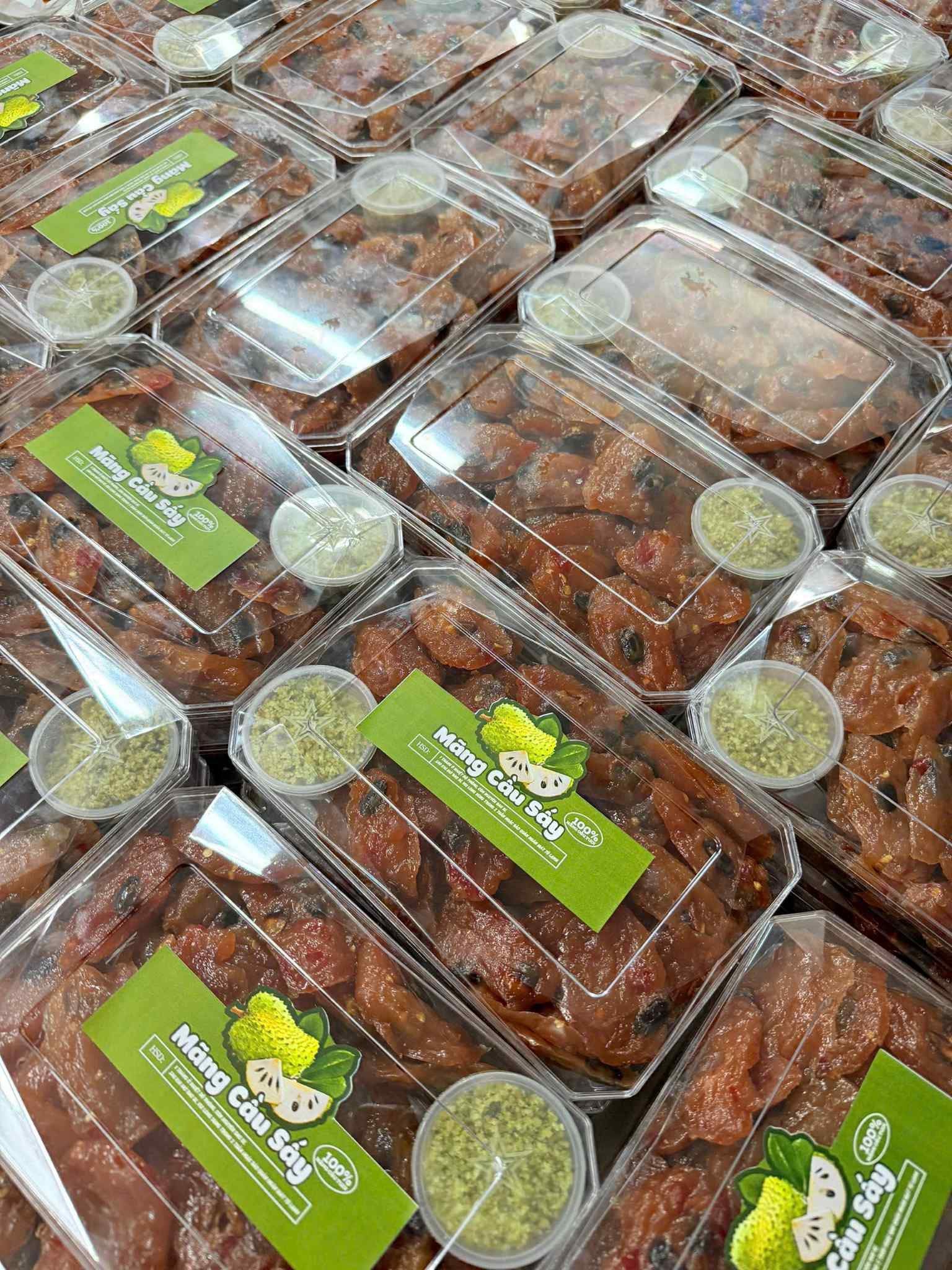 Mãng Cầu Sấy Muối Ớt Xanh | Dried Soursop with Green Pepper Salt 500g