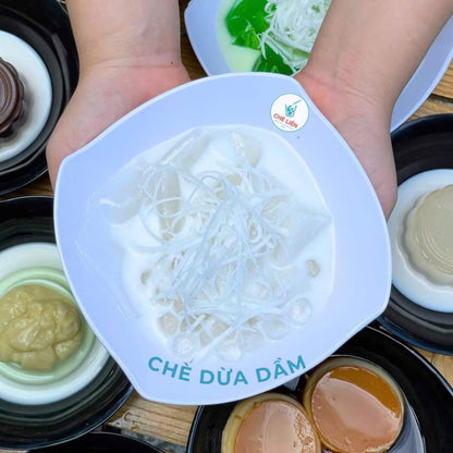 Chè Liên | Frozen Sweet Soup