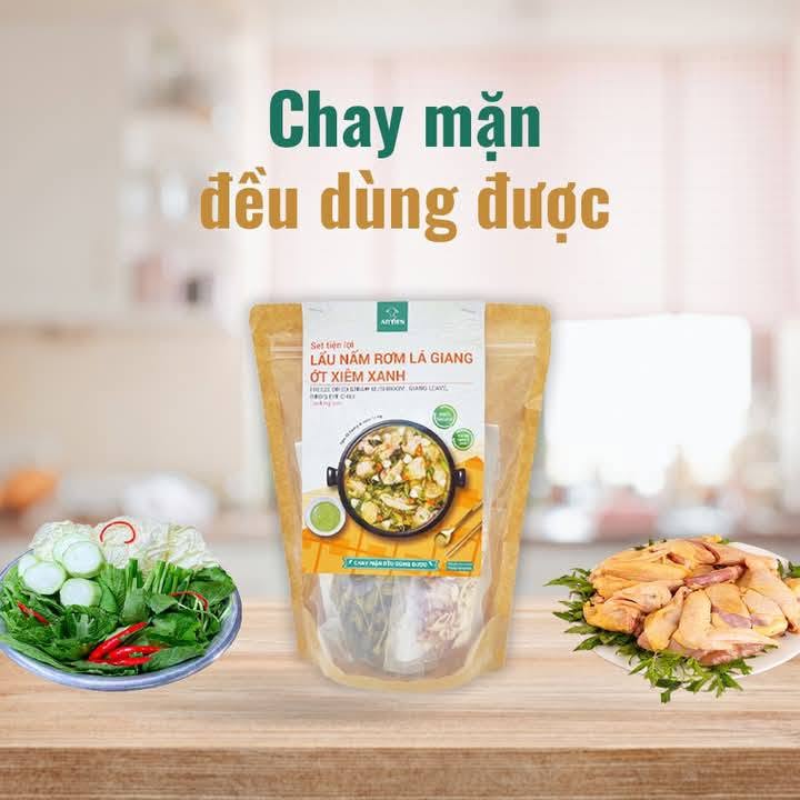 Set Lẩu Nấm Rơm Lá Giang Ớt Xiêm Xanh | Freeze Dried Straw Mushroom, Giang Leave and Bird's Eye Chili Cooking Set 65g